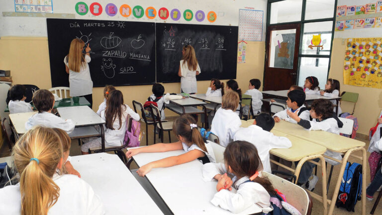 PBA: Más de 650 escuelas sumarán una hora de clases diaria y 261 pasarán a jornada completa