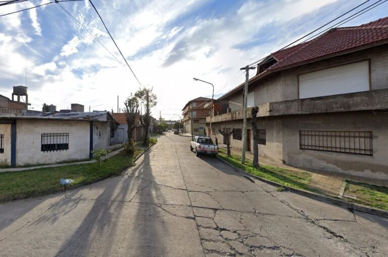 Mató de un balazo en el pecho a un hombre que intentó robarle el auto