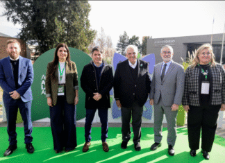Kicillof abrió la PreCOP en Lomas de Zamora y cruzó a Milei por negar el cambio climático