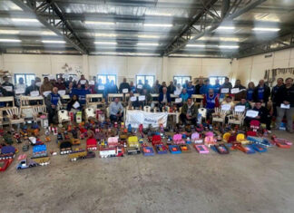 Privados de su libertad de Merlo fabricaron 500 juguetes para regalar por el Día del Niño