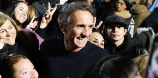 Katopodis festejó el triunfo del peronismo: “La gente utilizó el voto para frenar a Milei”