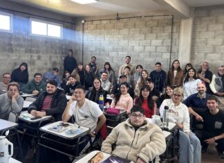 Autoridades de la UNLP presentaron la Tecnicatura en Periodismo Deportivo en la Parroquia San José