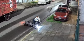 Policía de civil se defiende de un robo en San Justo y logra capturar a un motochorro