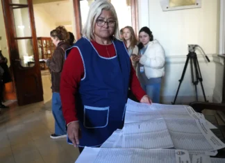 Provincia confirmó un bono para garantizar las clases tras las elecciones