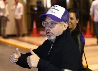 “Sin el pan y sin la torta”: Valenzuela vuelve al Senado tras el veto de Karina