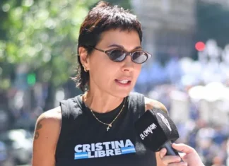 Mayra Mendoza atendió a Caputo y denunció una deuda millonaria con Municipios