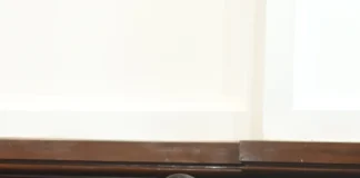 Insólito: el PRO propone enrejar la Plaza Islas Malvinas de La Plata para evitar a los “fisuras”