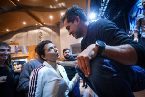 Mayra Mendoza junto a Sebastián Maturano, titular de la Juventud Sindical Peronista