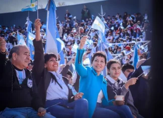 4.000 alumnos juraron lealtad a la Bandera en Quilmes