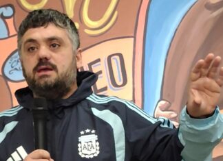 Tignanelli cruzó a Espinoza por borrarse del reclamo “Cristina Libre”: “Este acto debería haberse hecho en el PJ”